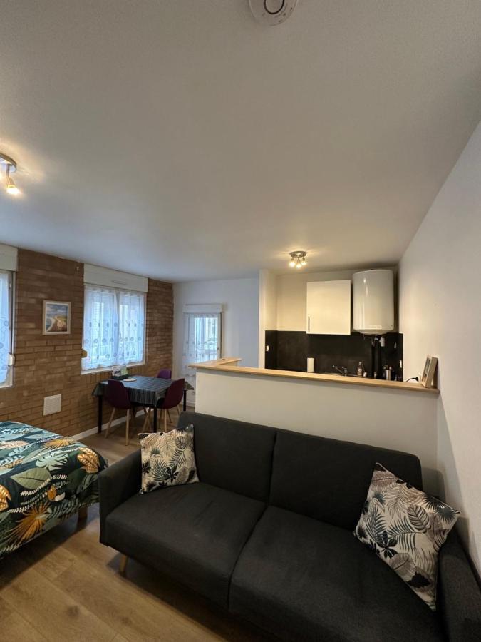Le Jacquard Apartment Calais Exterior photo