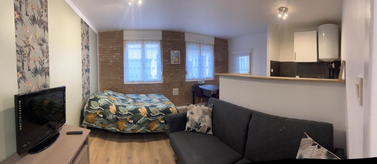 Le Jacquard Apartment Calais Exterior photo